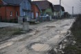 /album/fotogaleria/trencin-podkomarky-zly-stav-komunikacie9-jpg/